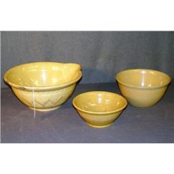 LOT 3 YELLOWWARE MIXING BOWLS