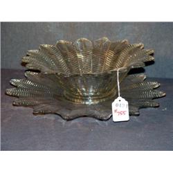 FERN PATTERN GLASS BOWL AND UNDERPLATE