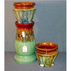 POTTERY PEDESTAL WITH 2 JARDINERES