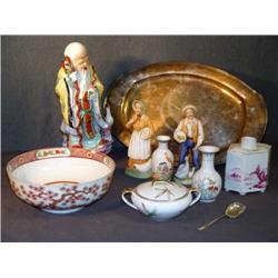 LOT ORIENTAL CHINA, FIGURINE ON PLATED TRAY