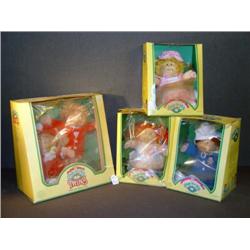 LOT OF 4 BOXED CABBAGE PATCH KIDS