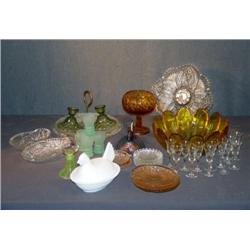 LARGE LOT GLASS INCL BROWN COMPOTE