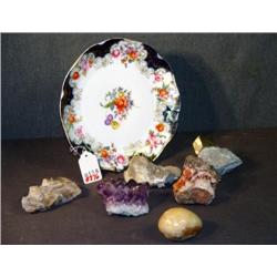 PLATE LOT OF MINERAL ROCKS