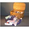 Image 1 : PICNIC BASKET WITH PATCHWORK QUILT SCRAPS