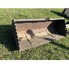 Image 2 : SKID STEER BUCKET - 78 INCH