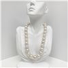 Image 1 : 15-18mm South Sea White Round Pearl Necklace with Gold Clasp
