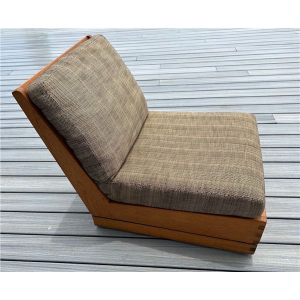 Sutherland Teak Wood Poolside Lounge Chair 26"x37"x10"H (base) 31"H (back)