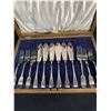 Image 2 : A Lot Of 6 Bombay Silver Forks + 6 Silver Plated Knives In Box