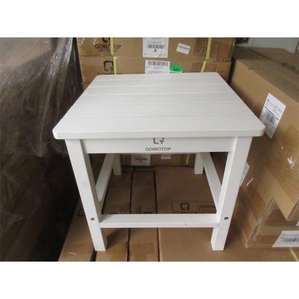 New White Patio End Table by Qomotop