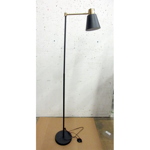 New Aigotek Metal Floor Lamp with Foot Switch