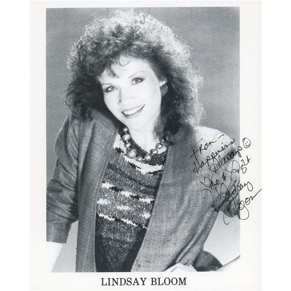 Lindsay Bloom signed photo