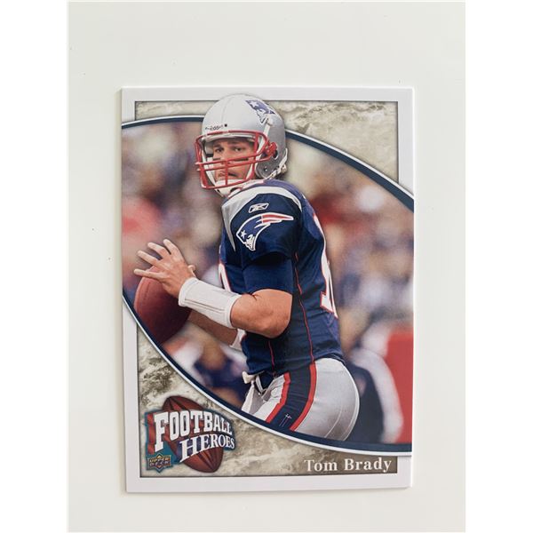 2009 UD FOOTBALL HEROES #70 TOM BRADY CARD