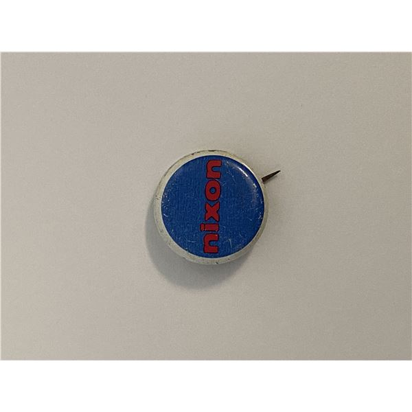 Nixon campaign vintage pin