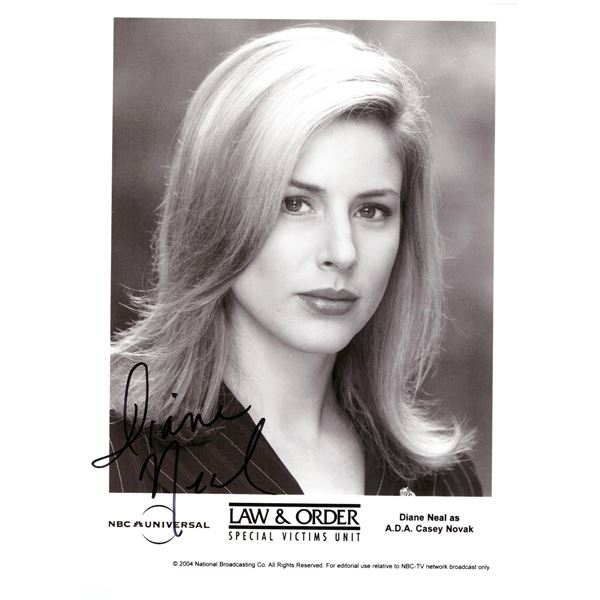 Law & Order: Special Victims Unit Diane Neal signed photo