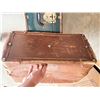 Image 4 : ANTIQUE LEATHER HOUSE CALL DOCTORS MEDICINE BAG
