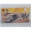 Image 1 : AIRFIX 88MM GUN AND TRACTOR MODEL KIT