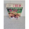 Image 2 : MYT GIRL 2 VHS