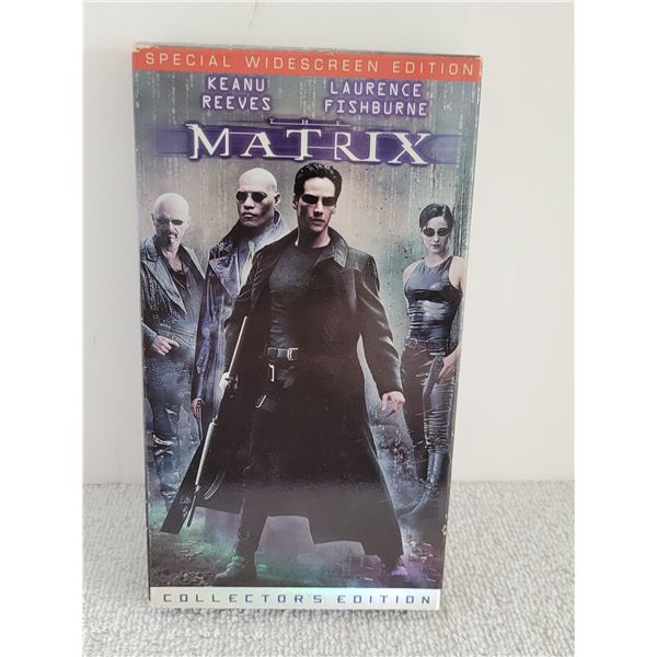 MATIRX KEANU REEVES LAURENCE FISHBURNE VHS