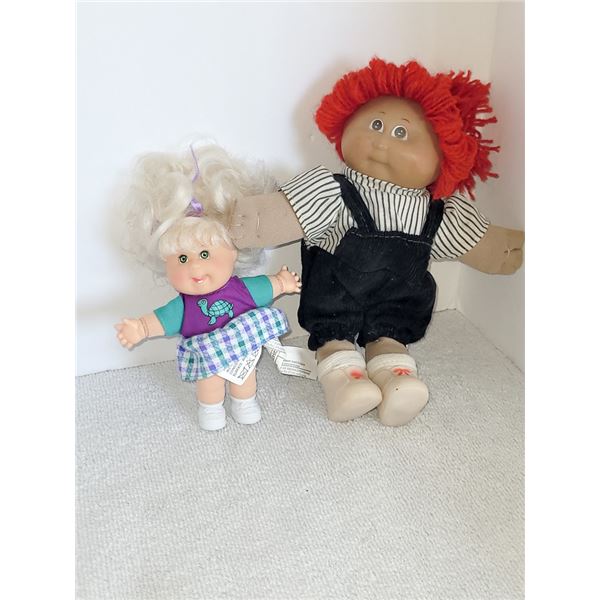 LOT OF 2 CABBAGE PATCH DOLLS