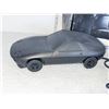 Image 2 : VINTAGE BLACK CAR TELEPHONE IN BOX