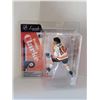Image 1 : BOBBY CLARKE LEGENDS PHILIDELPHIA FLYERS NHL MCFARLANES FIGURINE