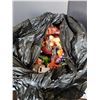 Image 1 : MASSIVE LOT OF RANDOM UNSORTED TOYS