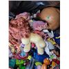 Image 3 : MASSIVE LOT OF RANDOM UNSORTED TOYS