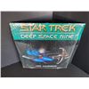 Image 1 : NEW SEMI SEALED STAR TREK 1995 CALENDAR