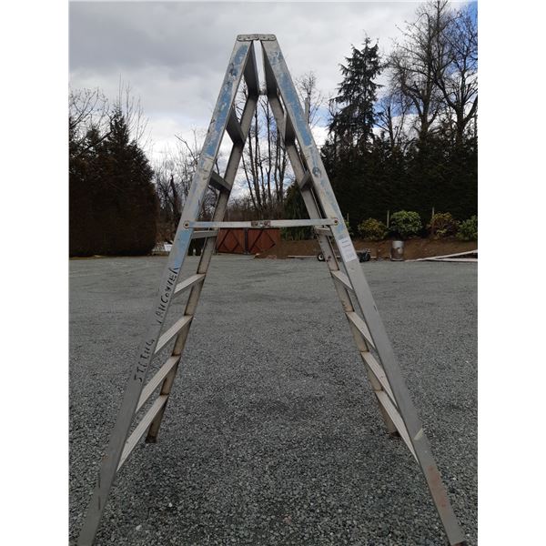 8' Saw Horse Ladder Cat C