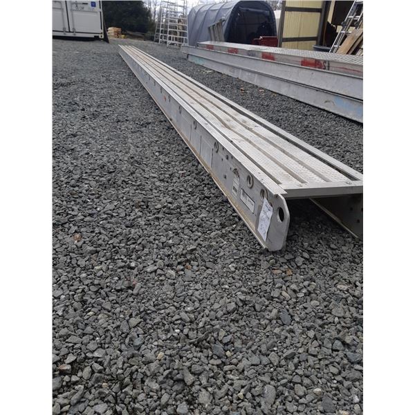 24' Ladder Plank Cat C