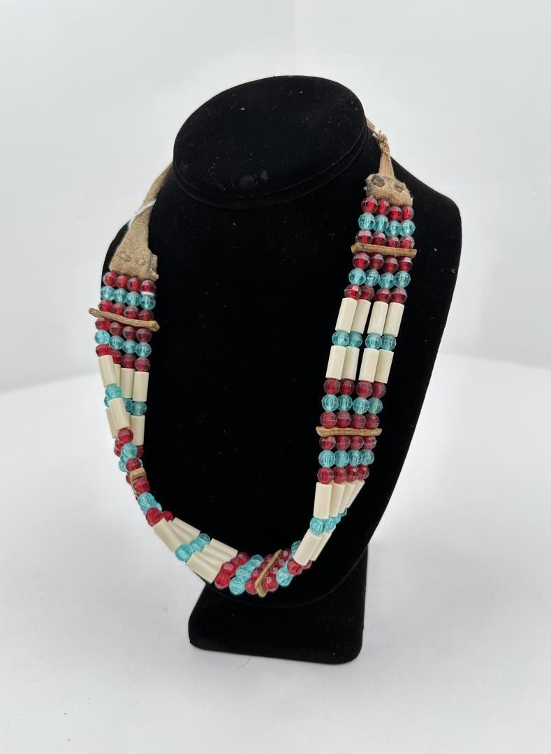 Native American Indian Beaded Necklace