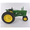 Image 11 : John Deere Model B Tractor Toy