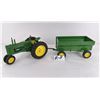 Image 15 : John Deere Model B Tractor Toy