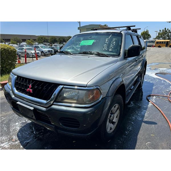 2001 Mitsubishi Montero Sport XLS