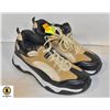 Image 1 : ROLLER SHOES SIZE 4