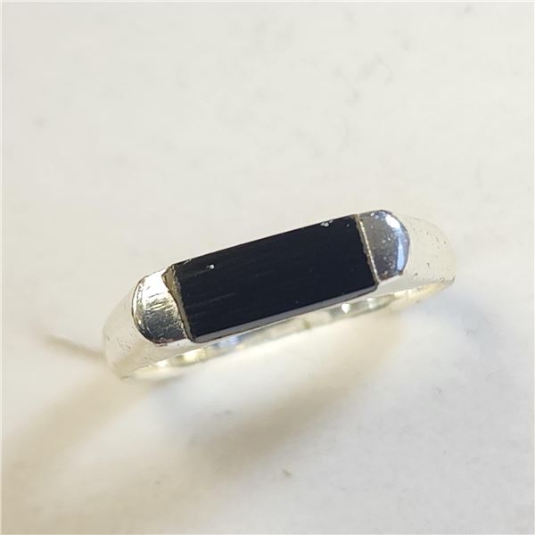 BZ1383-186 SILVER BLACK ONYX RING SIZE 7.5