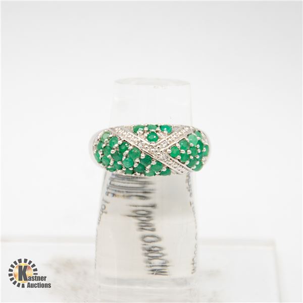 BZ601-15 SILVER EMERALD AND WHITE TOPAZ RING