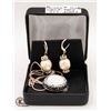 Image 1 : VINTAGE NECKLACE & COORDINATING EARRING SET