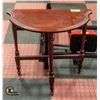 Image 1 : HALF MOON VINTAGE WOODEN ACCENT TABLE 3 LEGGED
