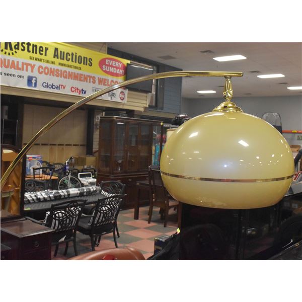 VINTAGE FLOOR LAMP 71" TALL
