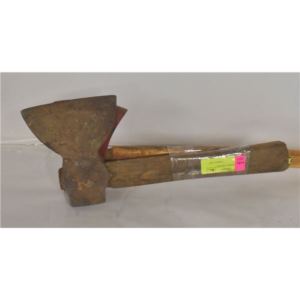 AXE & HATCHET- LOT OF 2