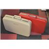 Image 1 : PAIR OF VINTAGE SUITCASES