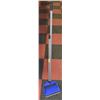 Image 1 : BROOM & DUST PAN