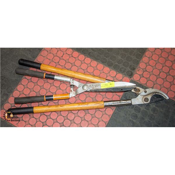 PAIR OF YARD TOOLS