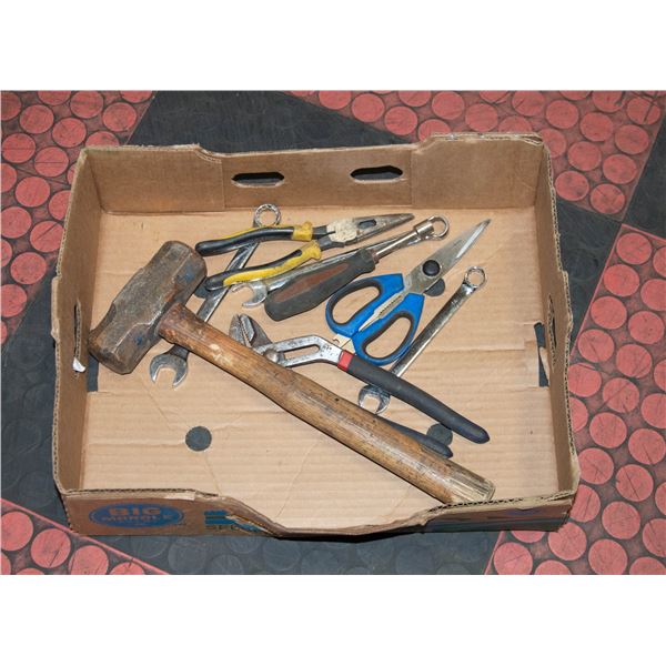 BOX OF ASSORTED TOOLS