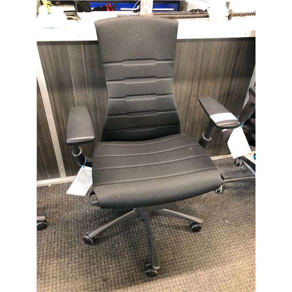 HERMAN MILLER EMBODY BLACK/CYAN FULLY ADJUSTABLE GAMING TASK CHAIR RETAIL $2264 CAN