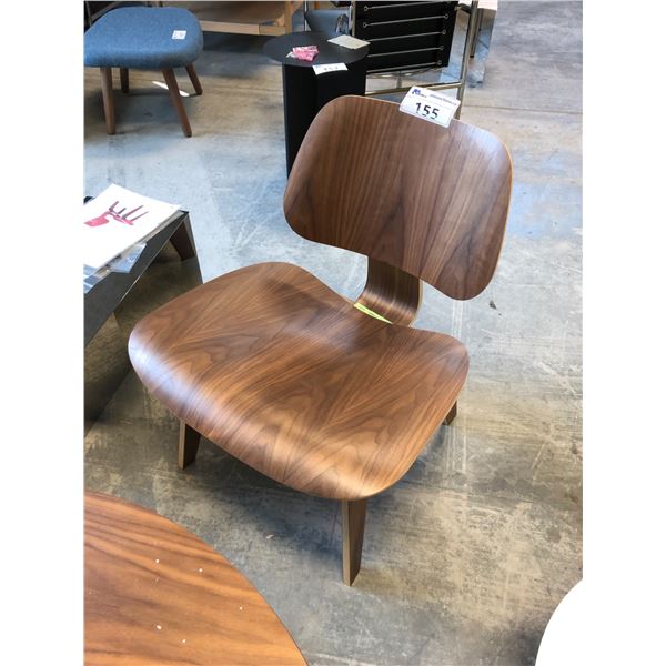 HERMAN MILLER EAMES WALNUT MOLDED LOUNGE CHAIR