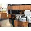 Image 2 : MAPLE 6' X 6' CORNER COMPUTER DESK WITH HUTCH