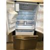 Image 4 : SAMSUNG STAINLESS STEEL FRIDGE/FREEZER WITH ICE DISPENSER  MODEL RFT5201SR/AA 36"W X 35"D X 70"H