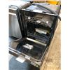 Image 2 : LG QUADWASH STAINLESS STEEL BUILT IN DISHWASHER MODEL LDFN3432T 24"W X 25"D X 34"H PLEASE PREVIEW